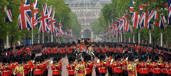 A policeman studying English in London