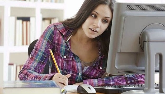 /pt/noticia/post/estude-nas-melhores-universidades-estrangeiras-online-e-de-graca