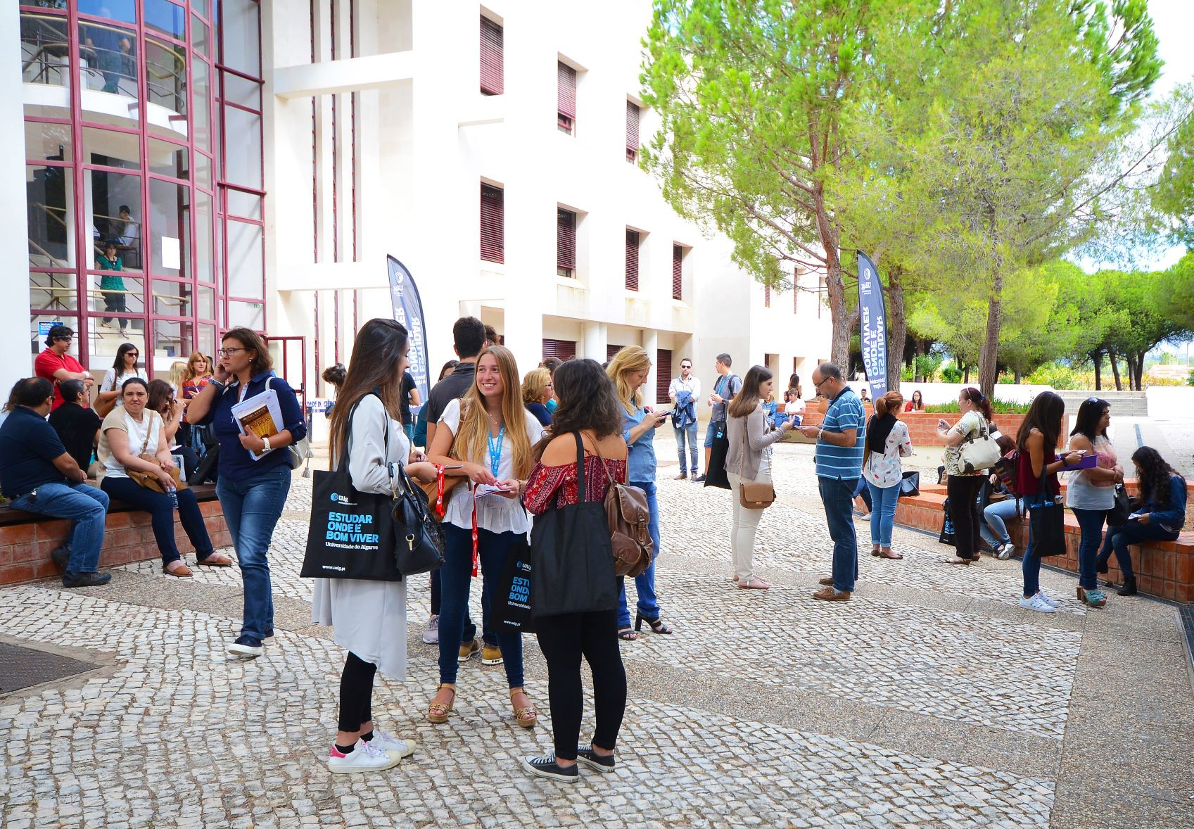 /pt/noticia/post/universidade-do-algarve-conheca-instituicao-que-e-referencia-na-regiao-sul-de-portugal