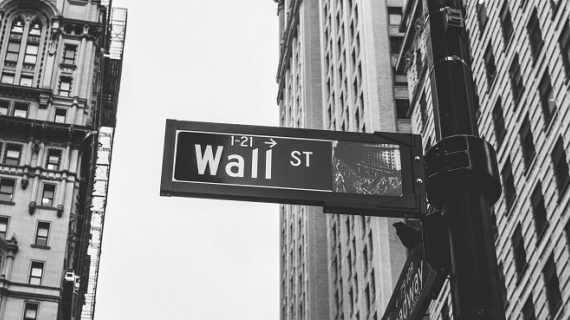 Why Pursue a Business Graduate Certificate in the U.S.?