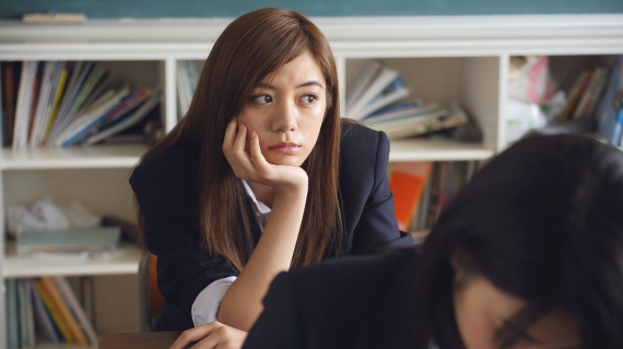 What You Learn Outside of the Classroom When Studying Abroad