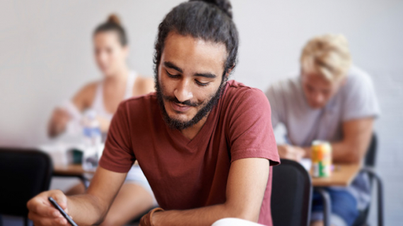 Dễ dàng đạt kết quả mong đợi với IELTS Online