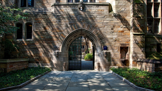 10 Things You Need to Know About Getting into Your Dream University