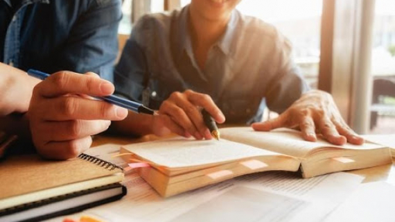 Saiba como estudar em Portugal de graça com programas e bolsas de estudo