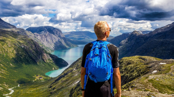 Prós e contras de tirar um gap year – ano sabático